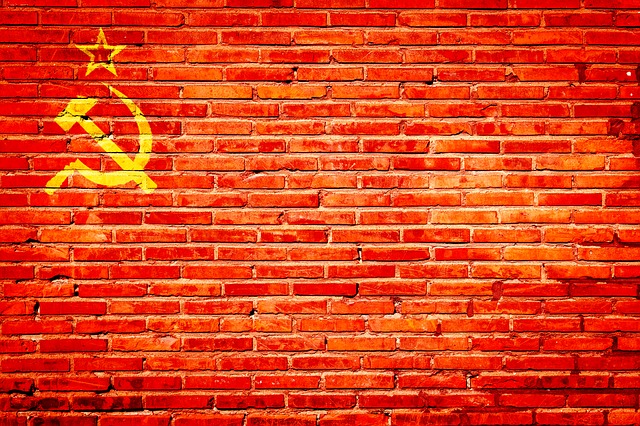 Jeden zlý a jeden dobrý príklad zbytočného pádu