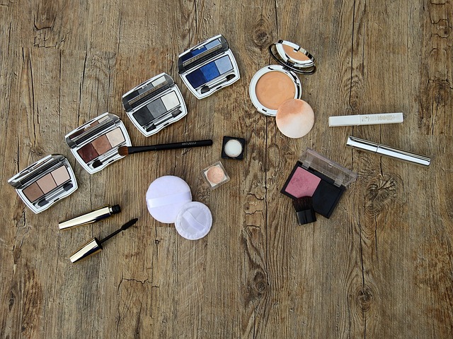 Chcete byť vizážistka?